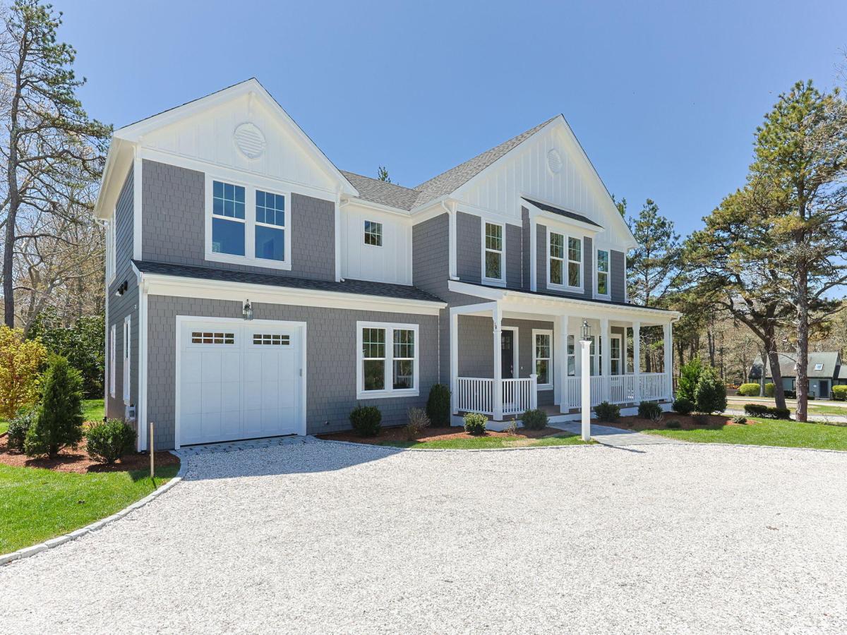 MLS #22404359 image #0