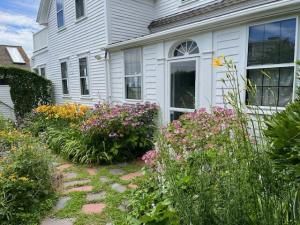 MLS #22501603 image #0