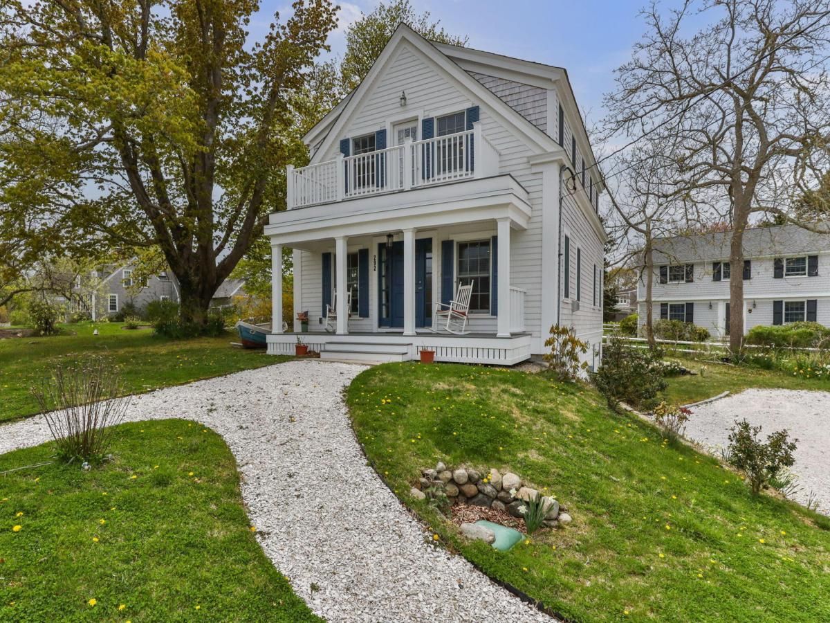 MLS #22501963 image #0