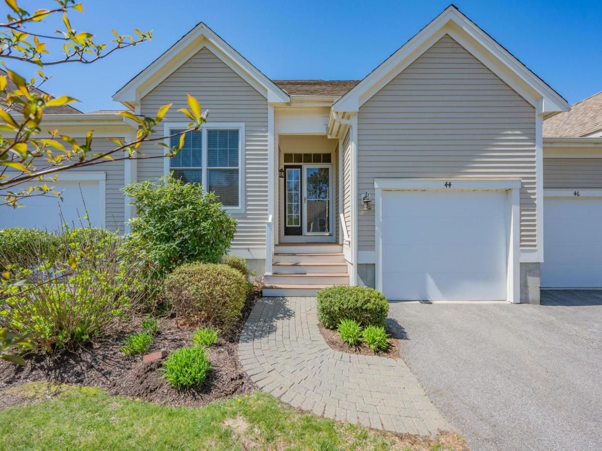 MLS #22501972 image #0