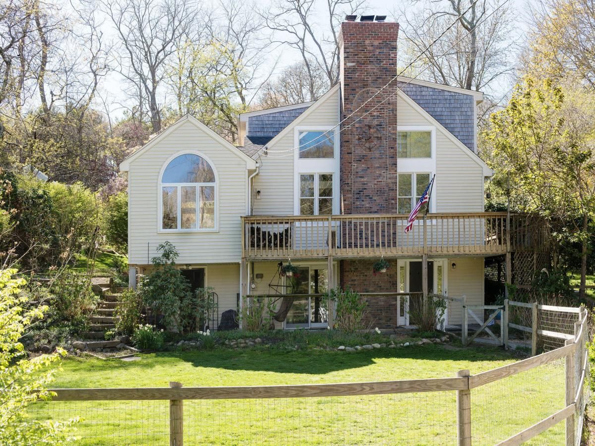 MLS #22502004 image #0