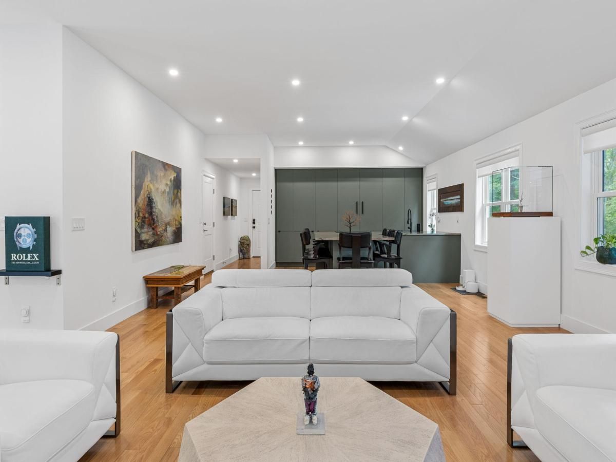 MLS #22503068 image #0