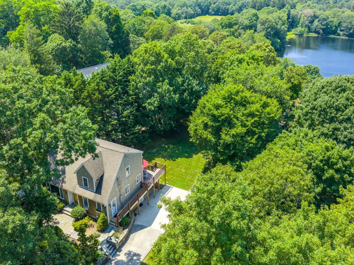 MLS #22503405 image #0