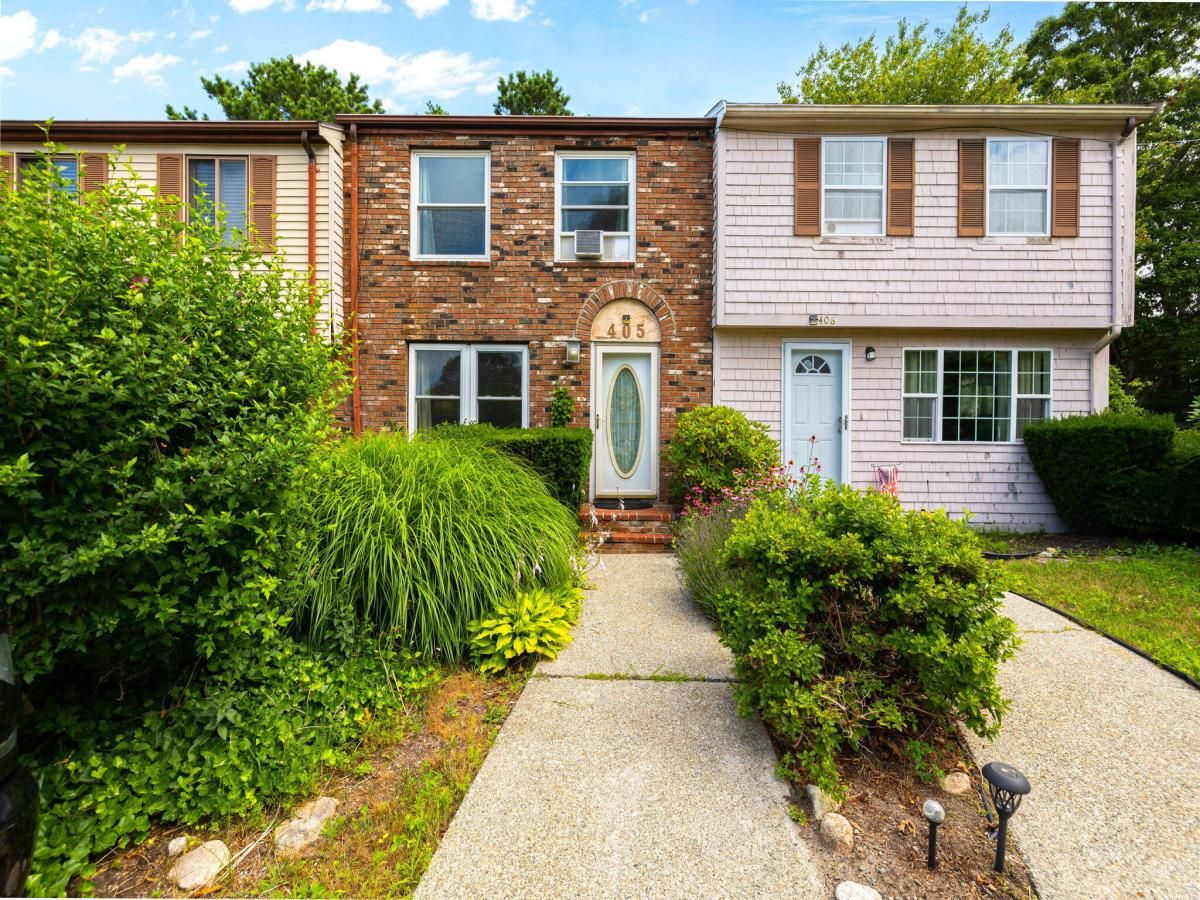 MLS #22503502 image #0