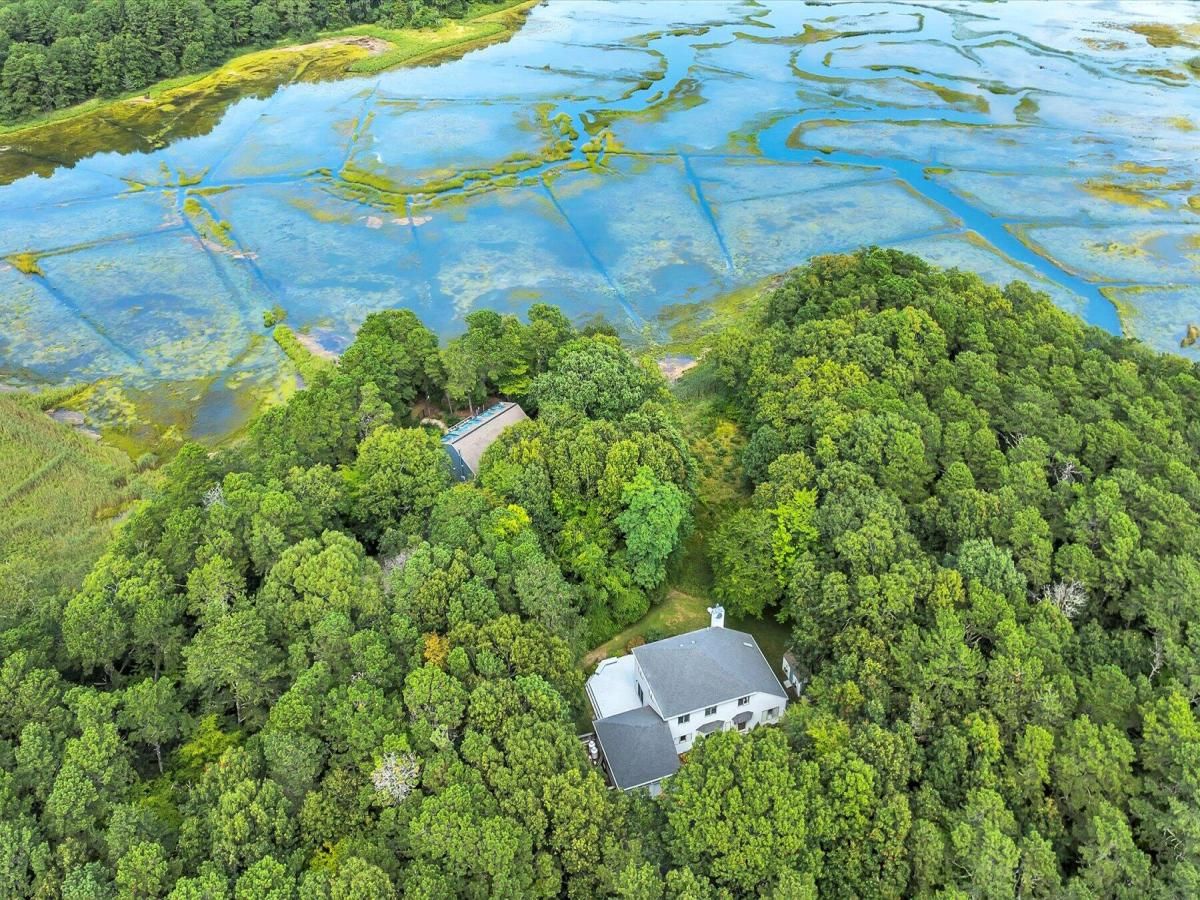 MLS #22503859 image #0