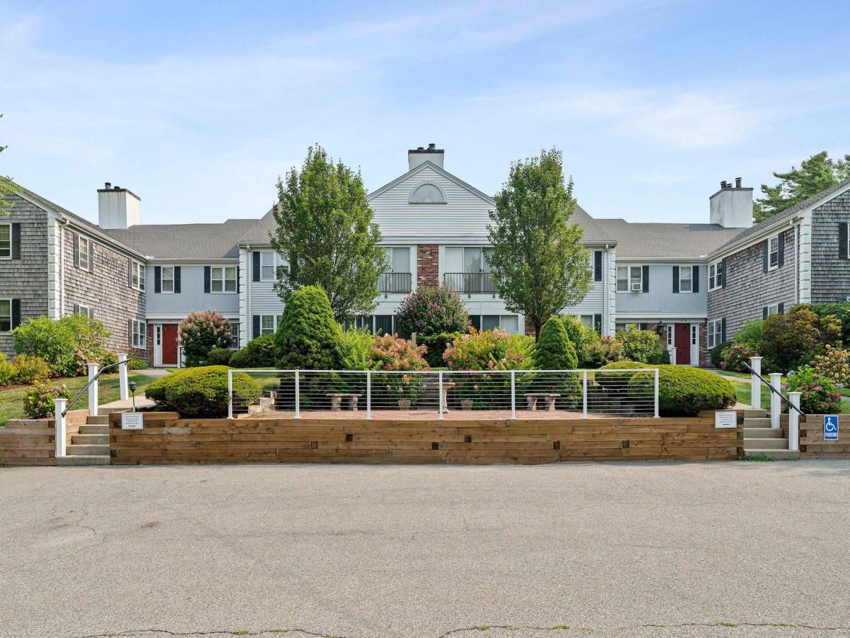 MLS #22503862 image #0