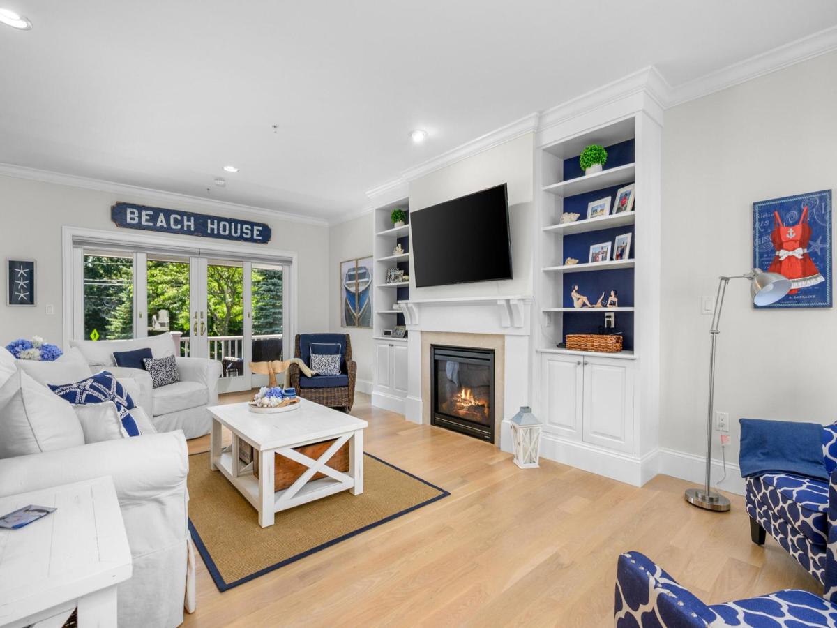 MLS #22504078 image #0