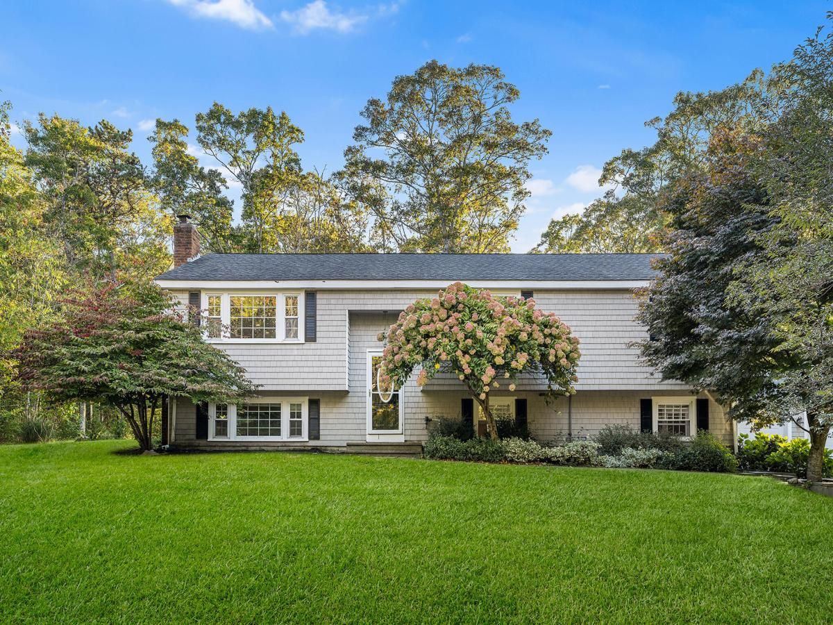 MLS #22505075 image #0