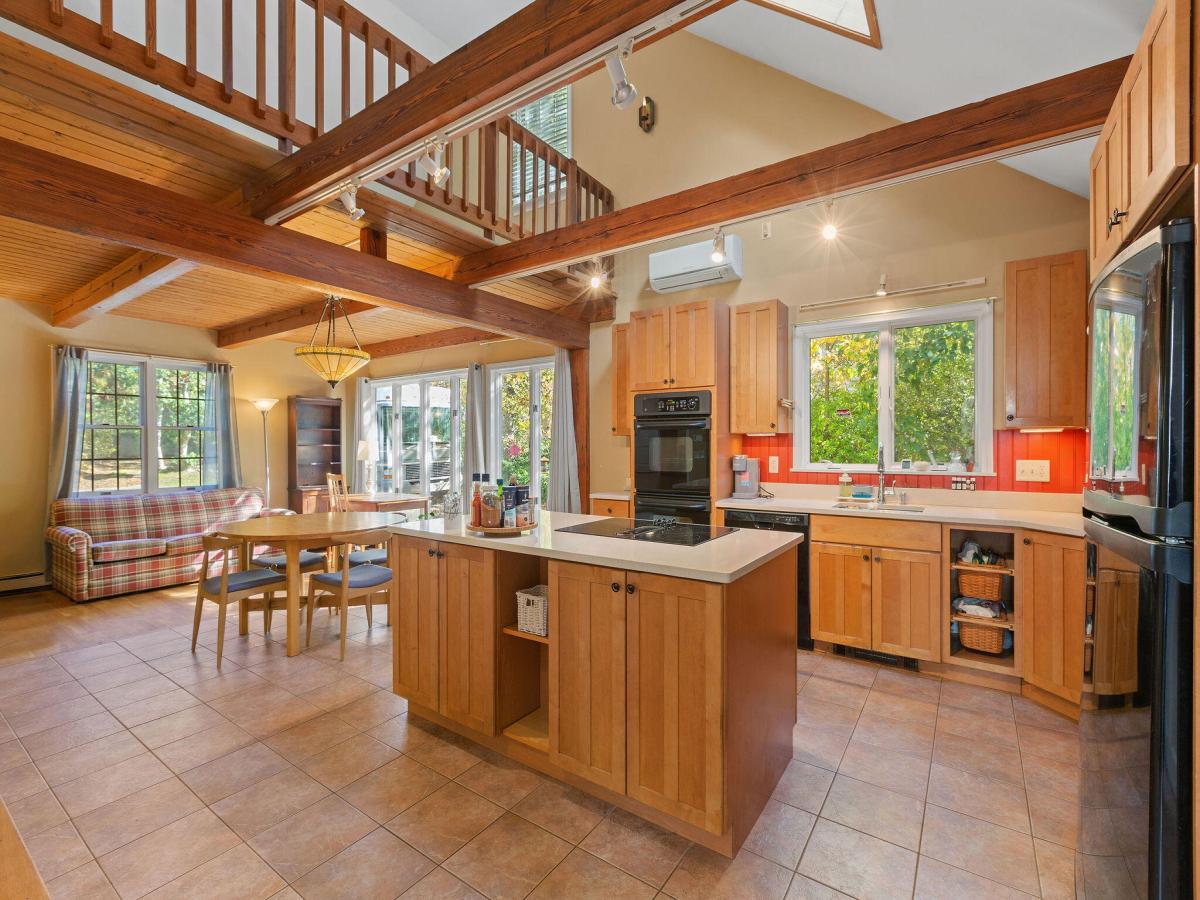 MLS #22505160 image #0