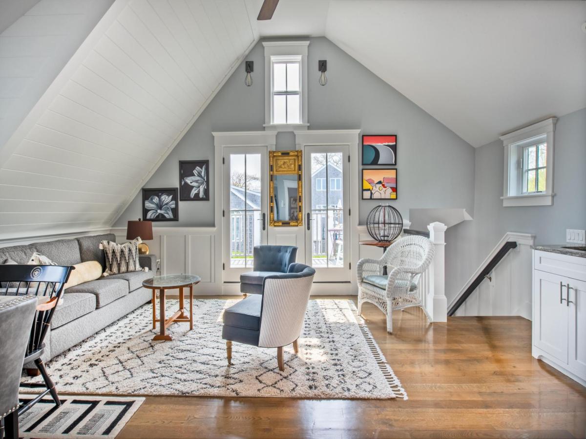 MLS #22505414 image #0