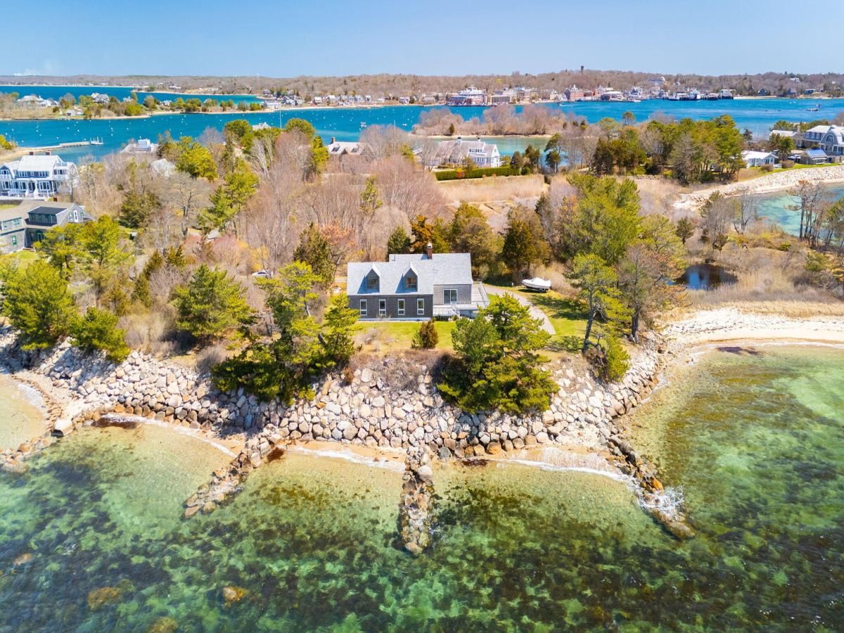 MLS #22505422 image #0