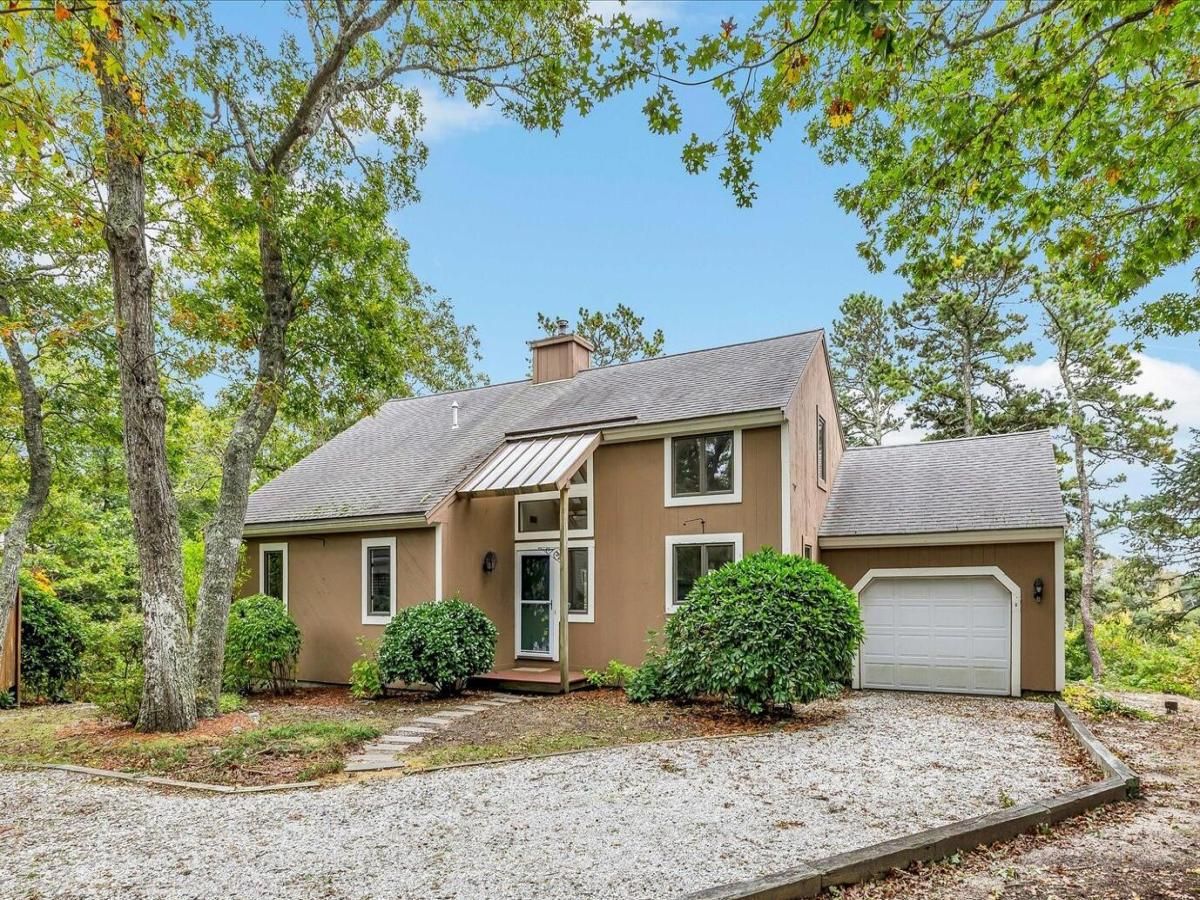 MLS #22505602 image #0