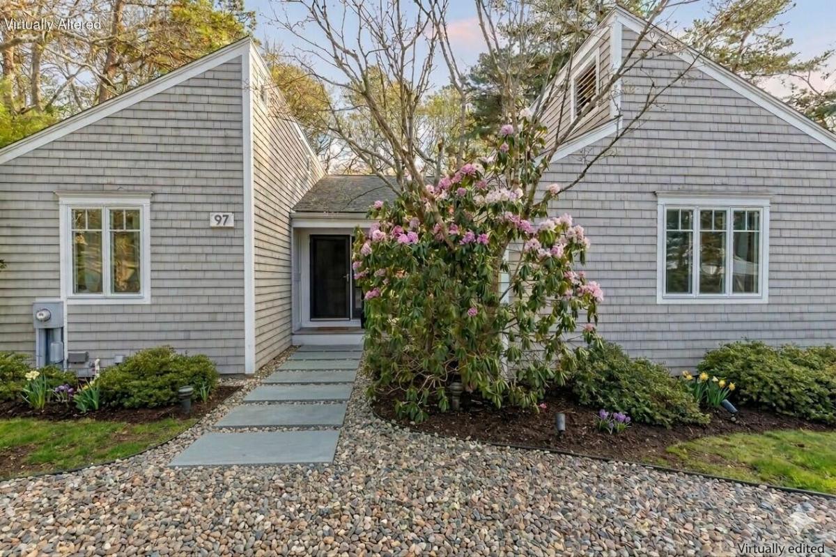 MLS #22600030 image #0