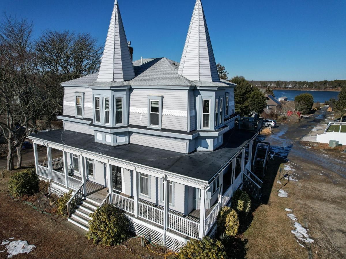 MLS #22600144 image #0