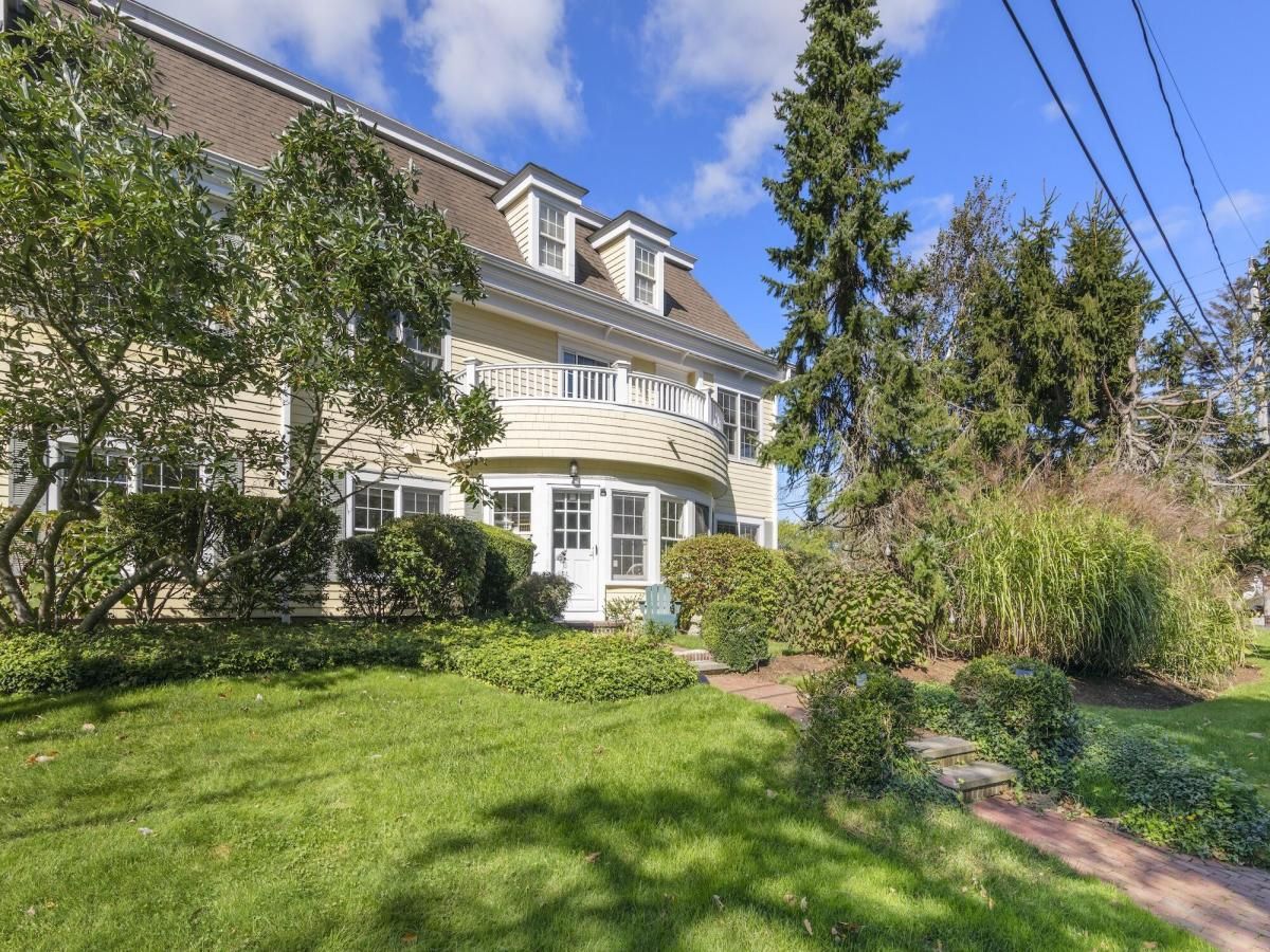 MLS #22600820 image #0