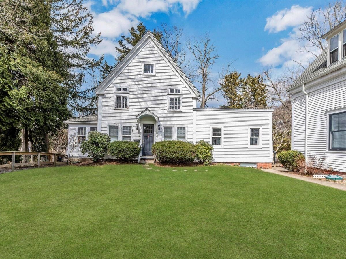 MLS #22600882 image #0