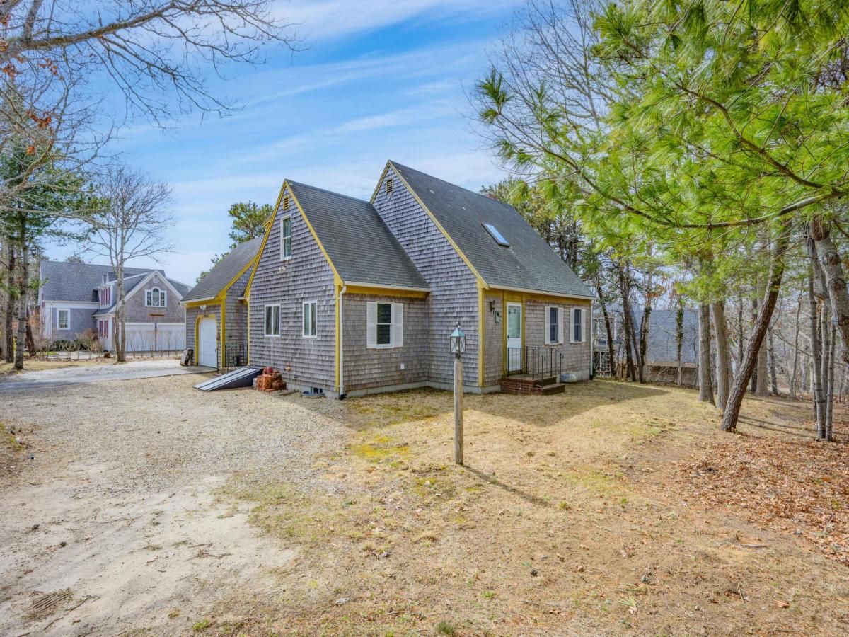 MLS #22600918 image #0