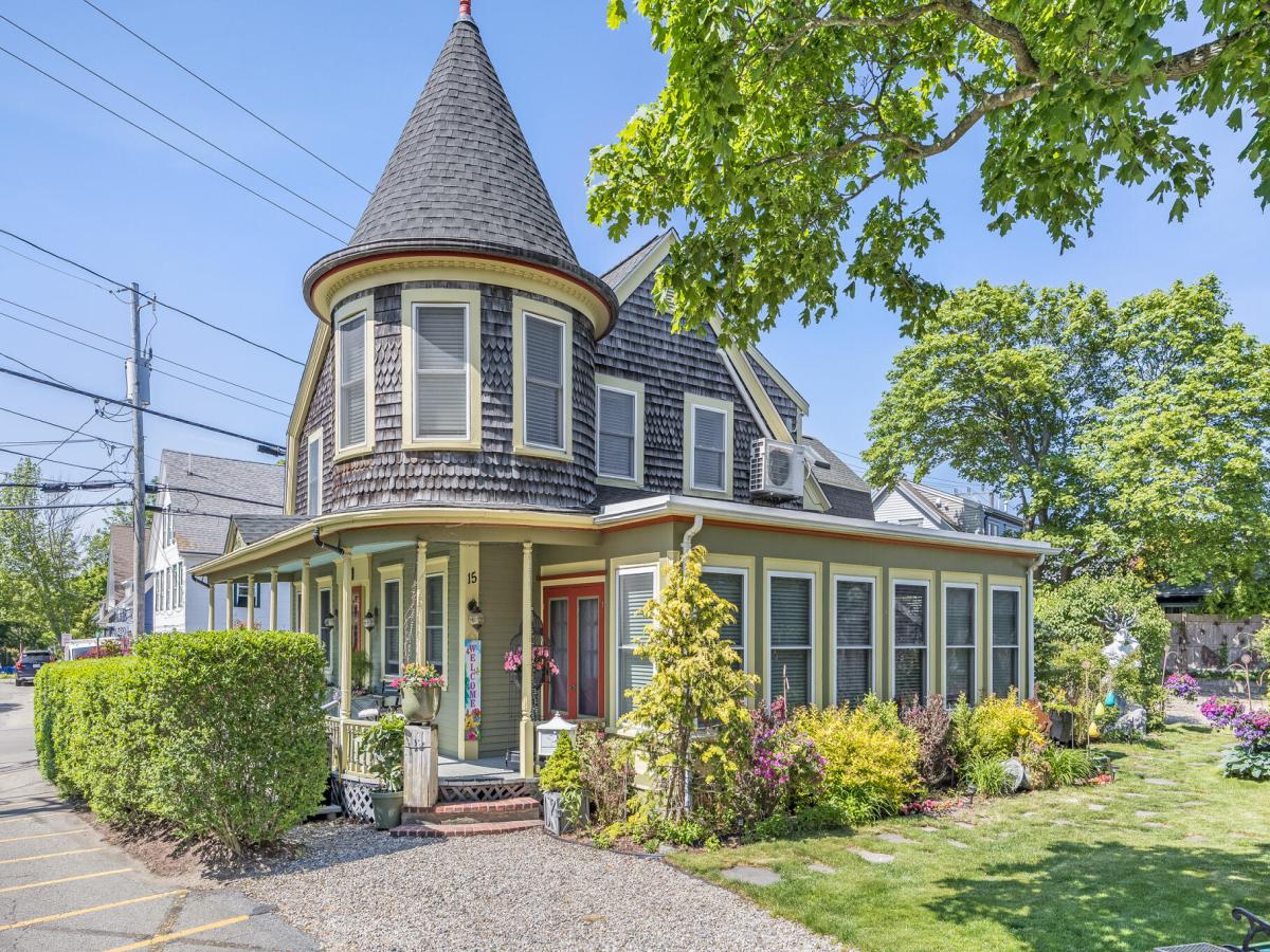 MLS #22601146 image #0