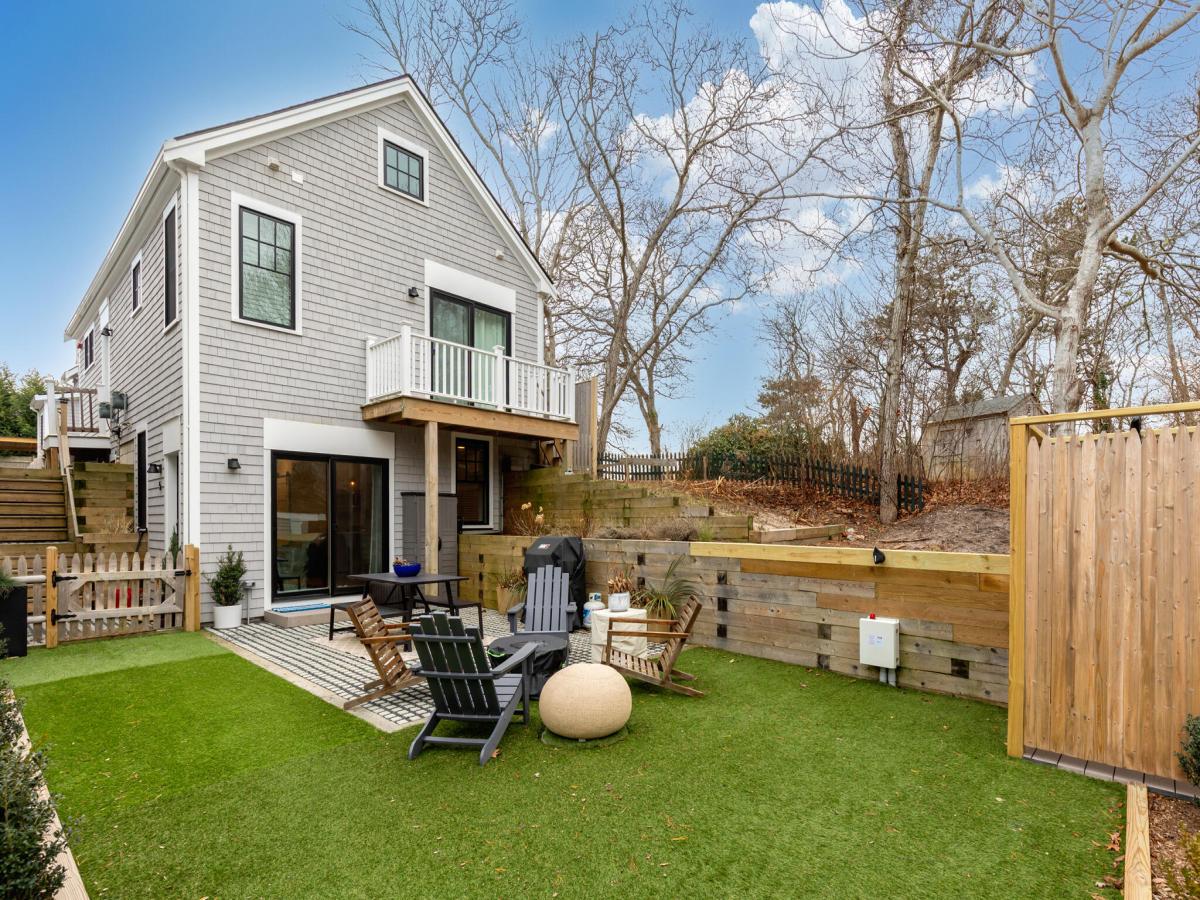 MLS #22601388 image #0