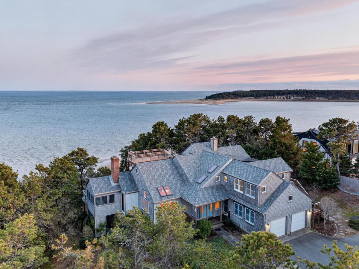 MLS #22601706 image #0