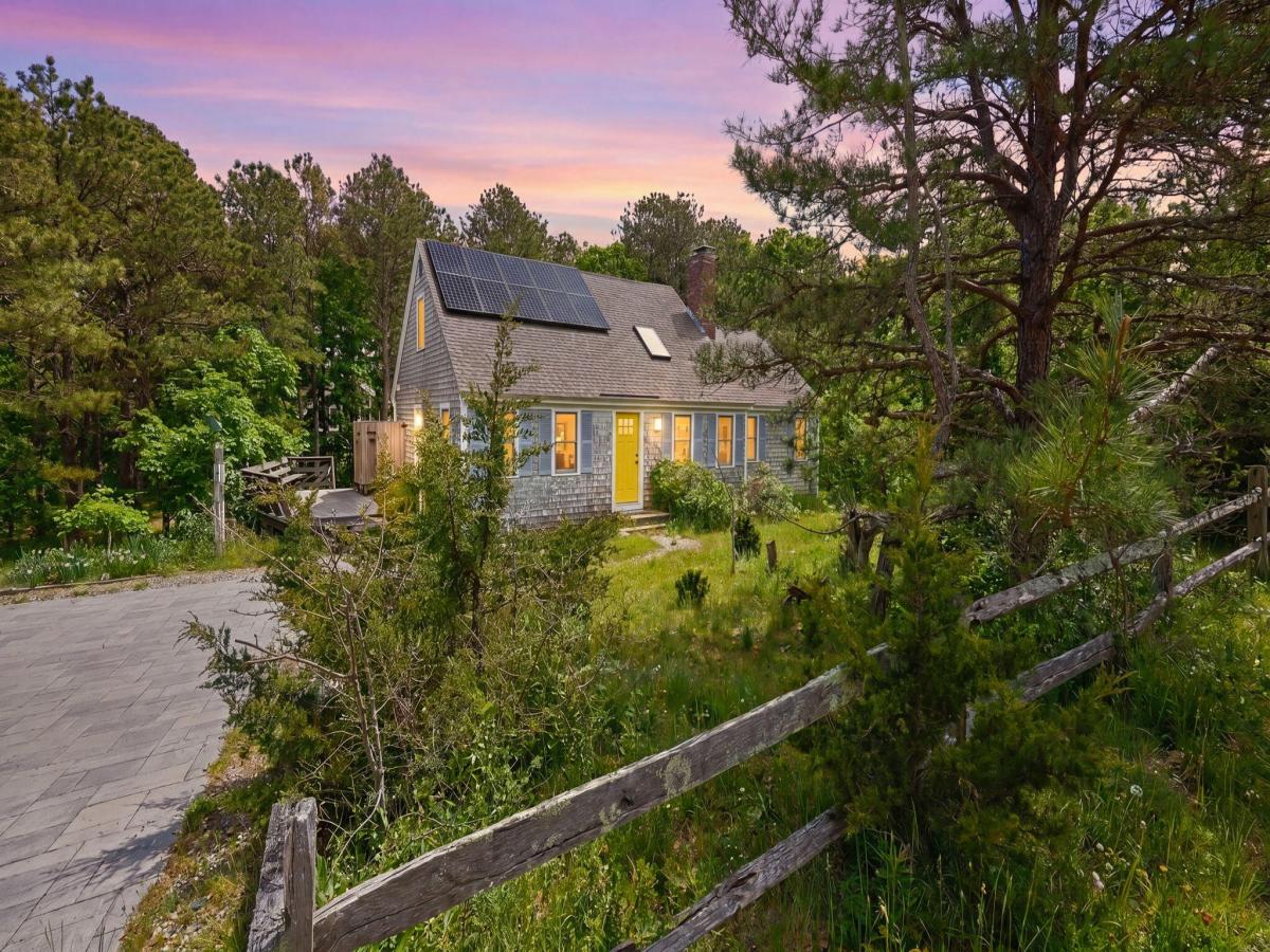MLS #22601786 image #0