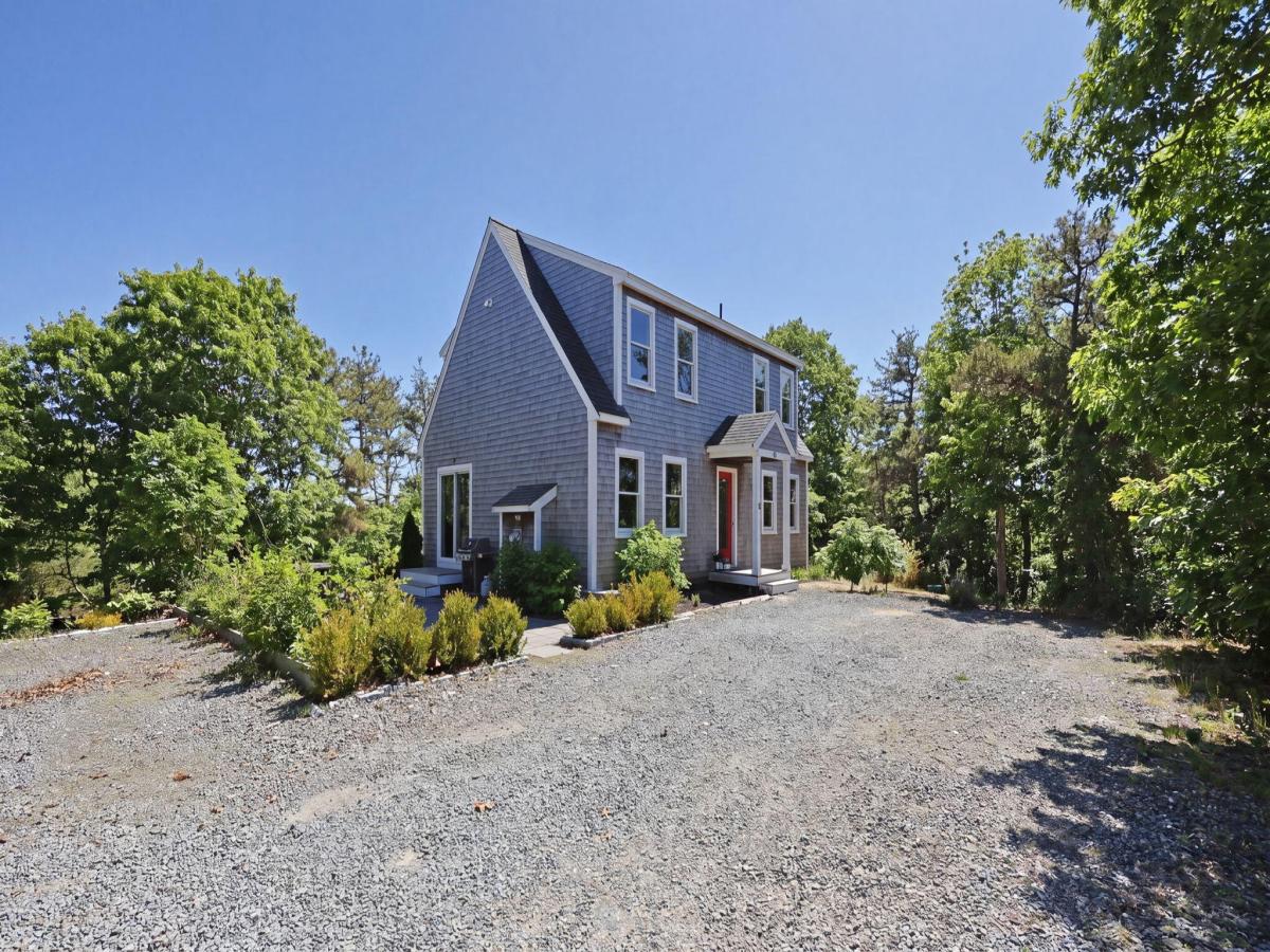 MLS #22601800 image #0