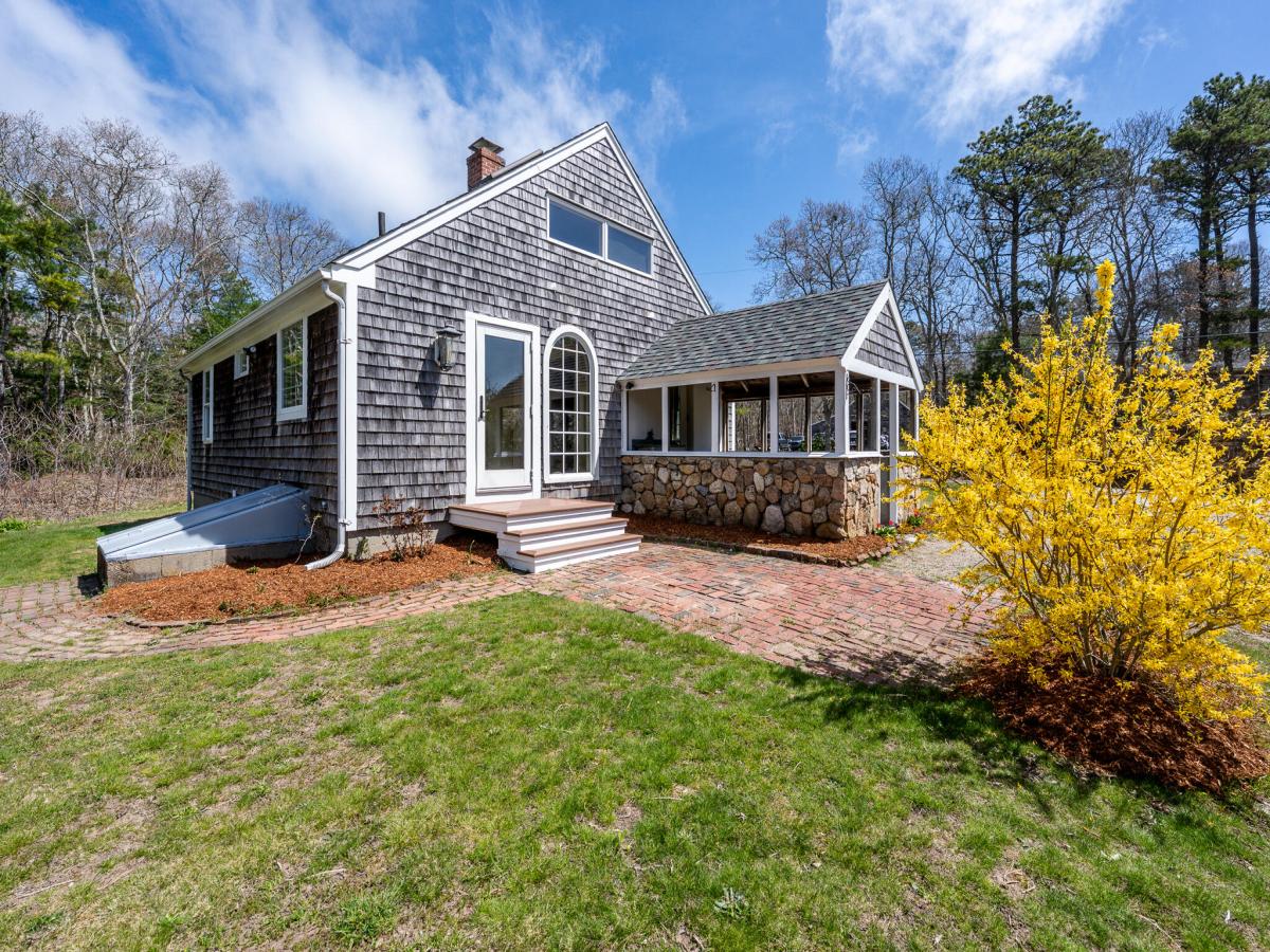 MLS #22601822 image #0