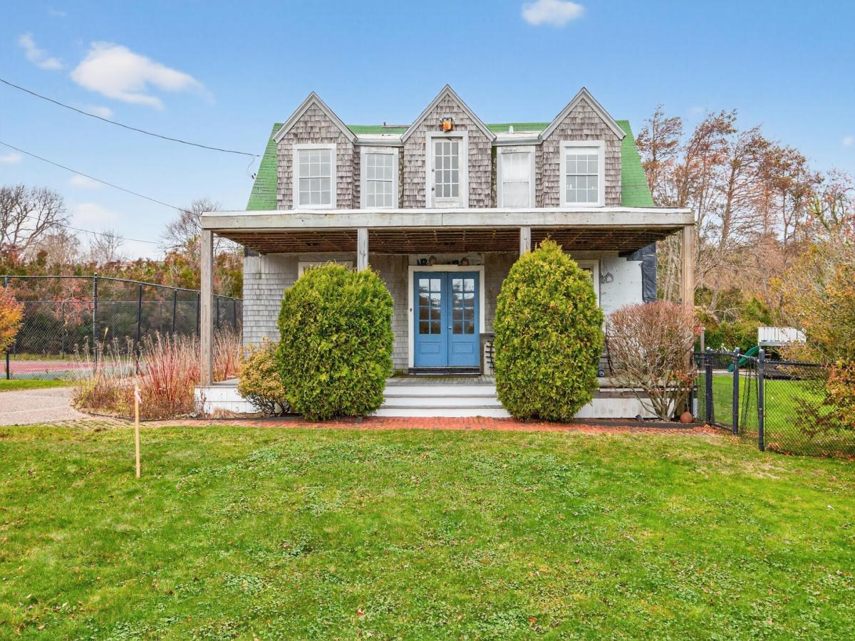 MLS #22601832 image #0