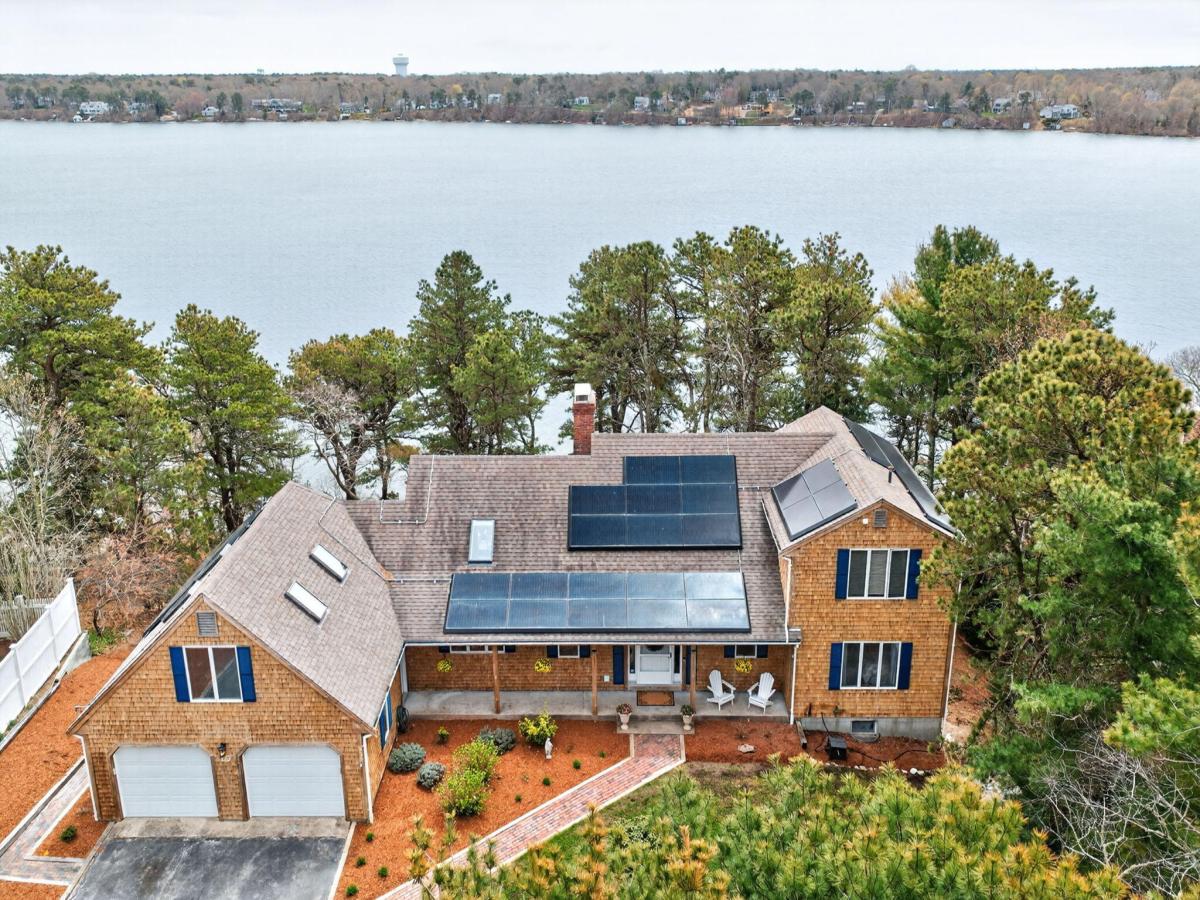 MLS #22601892 image #0