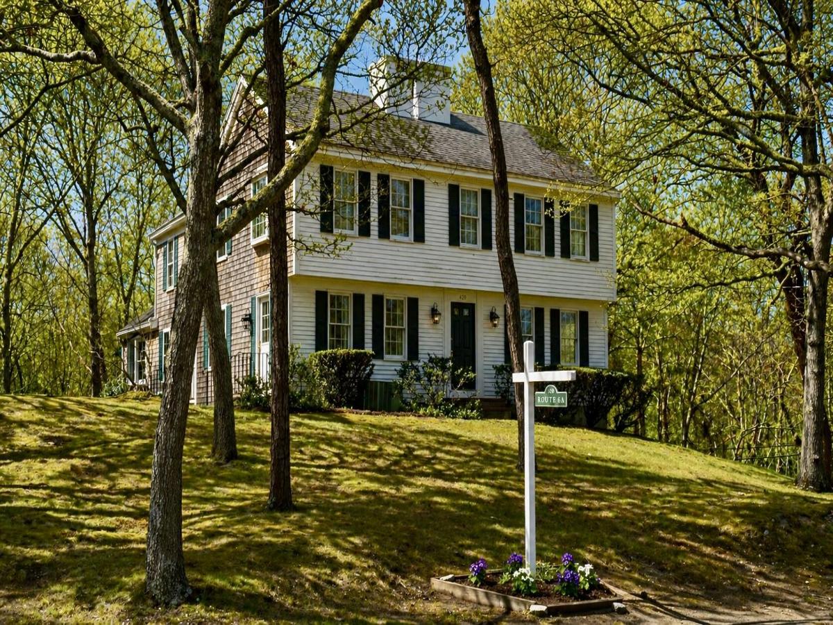 MLS #22601904 image #0