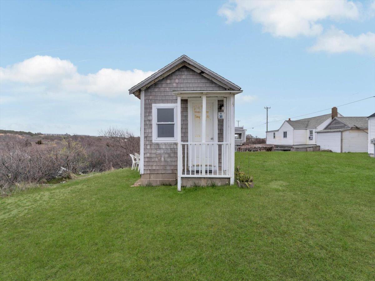 MLS #22601906 image #0