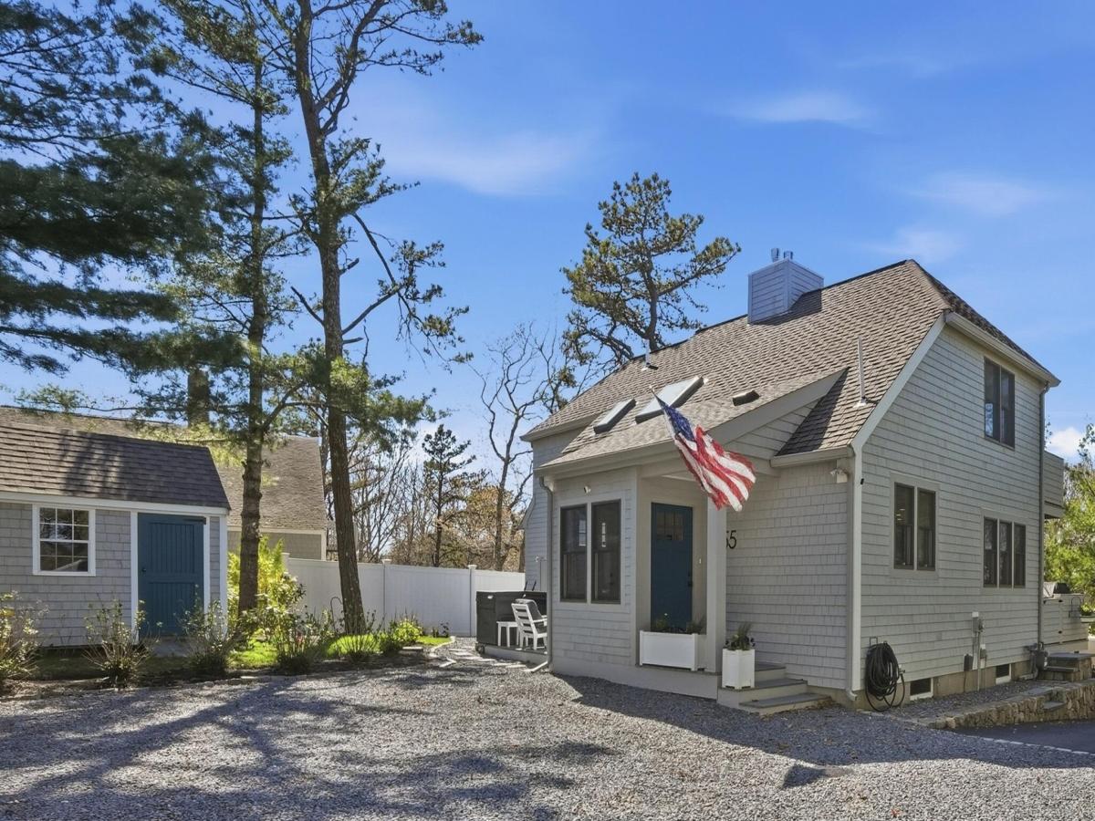 MLS #22601965 image #0