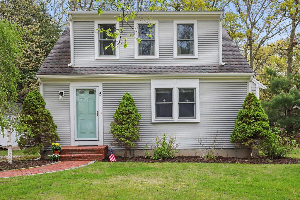 MLS #22602310 image #0