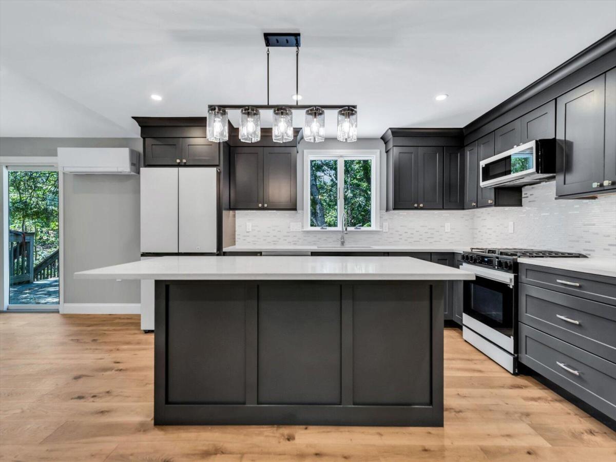 MLS #22602997 image #0
