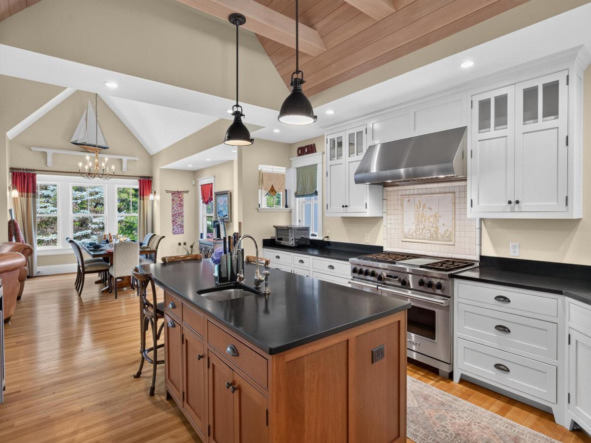 MLS #22603295 image #0