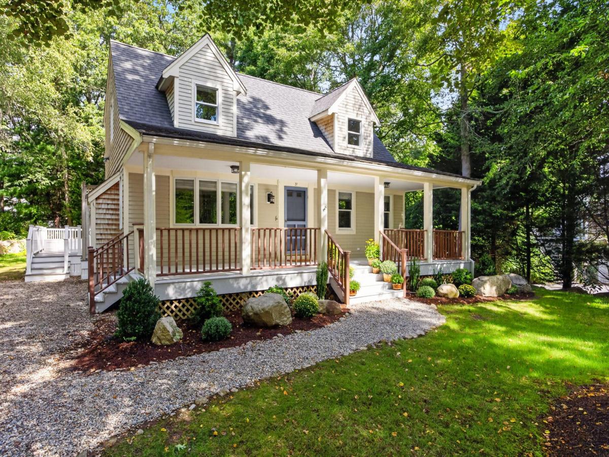 MLS #22604406 image #0
