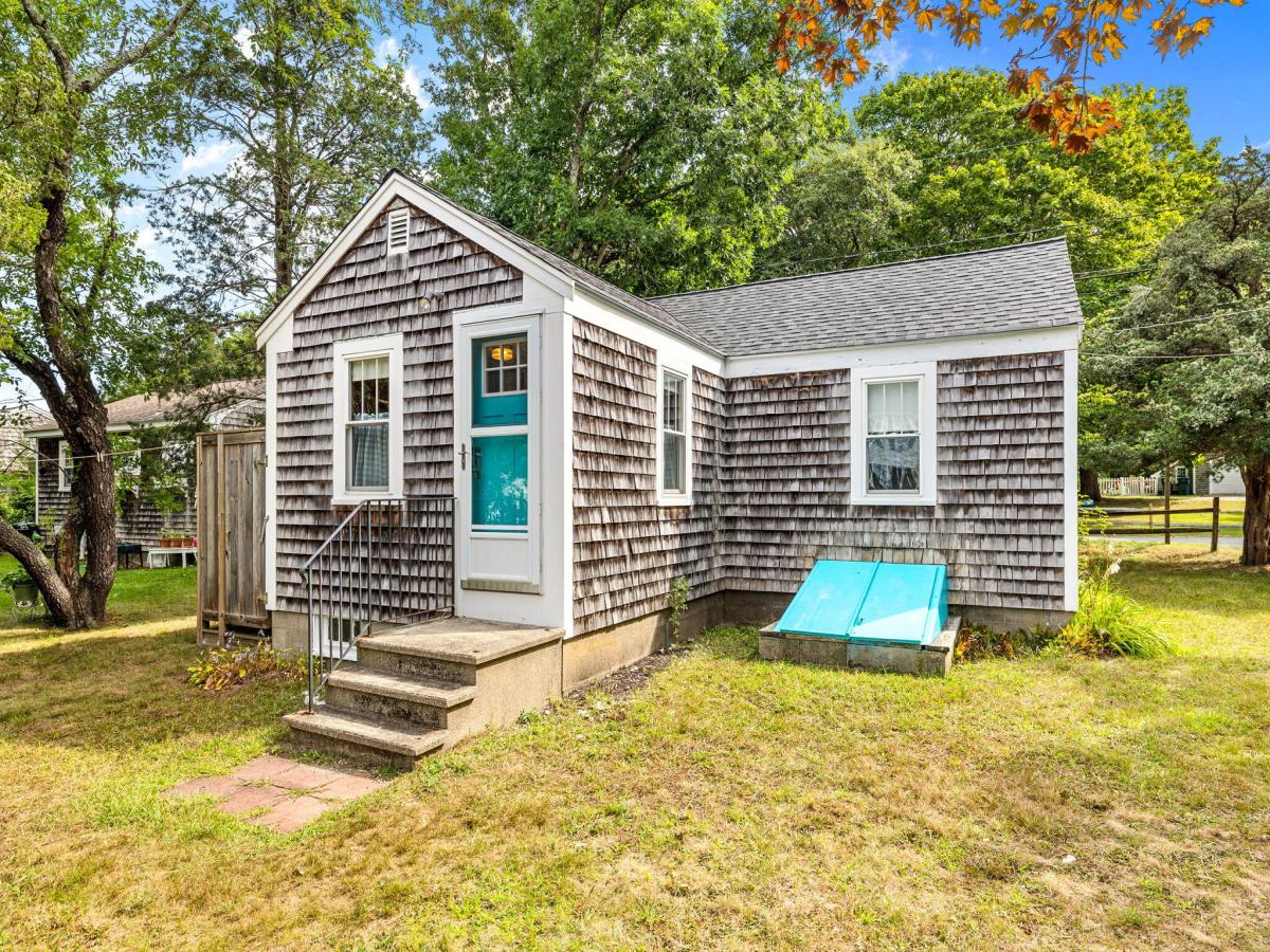 MLS #22604645 image #0