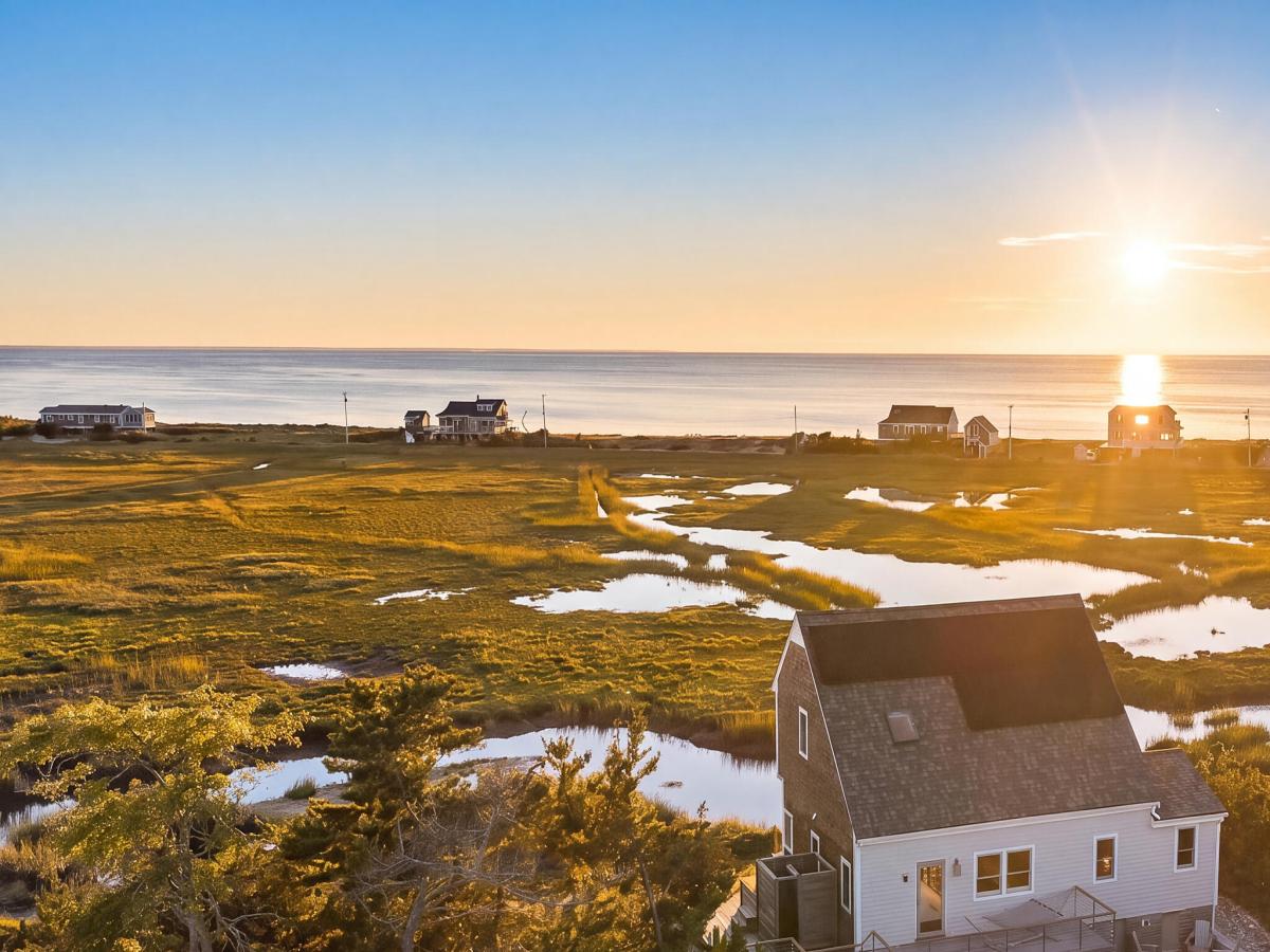 MLS #22604700 image #0